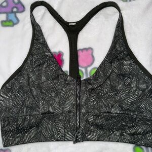 Lululemon Army Green Sport Bra Size 8